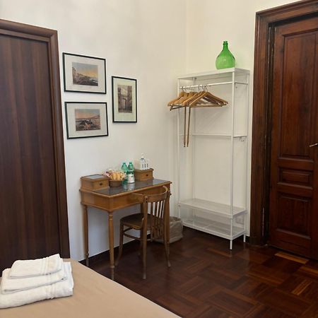 Folle Citta B&B เนเปิลส์ ภายนอก รูปภาพ