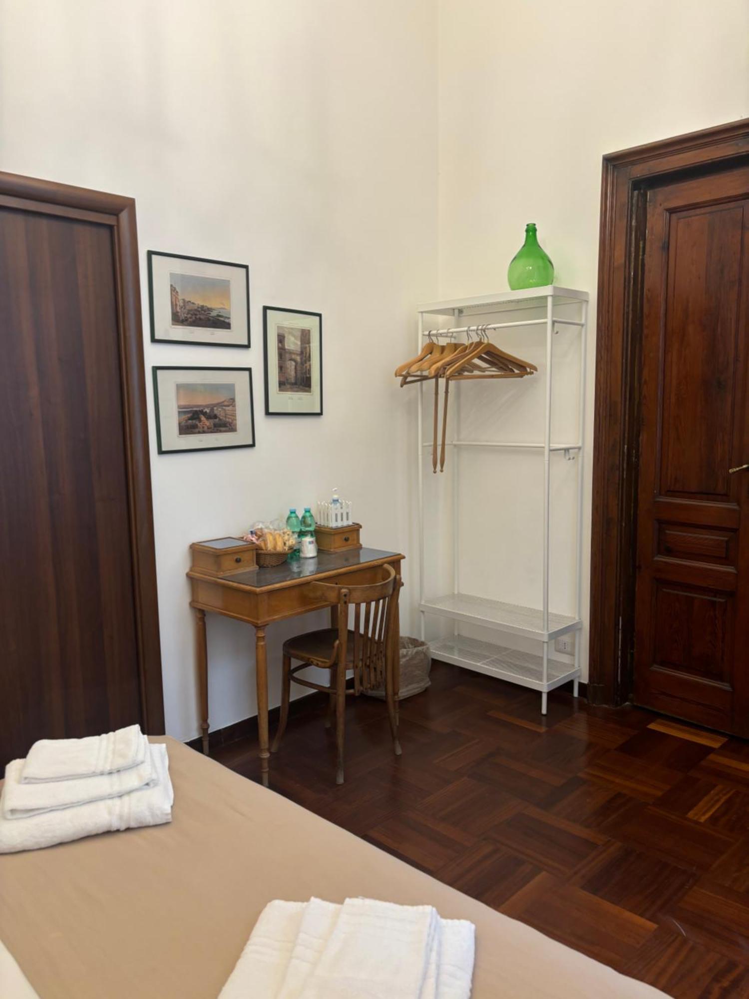 Folle Citta B&B เนเปิลส์ ภายนอก รูปภาพ