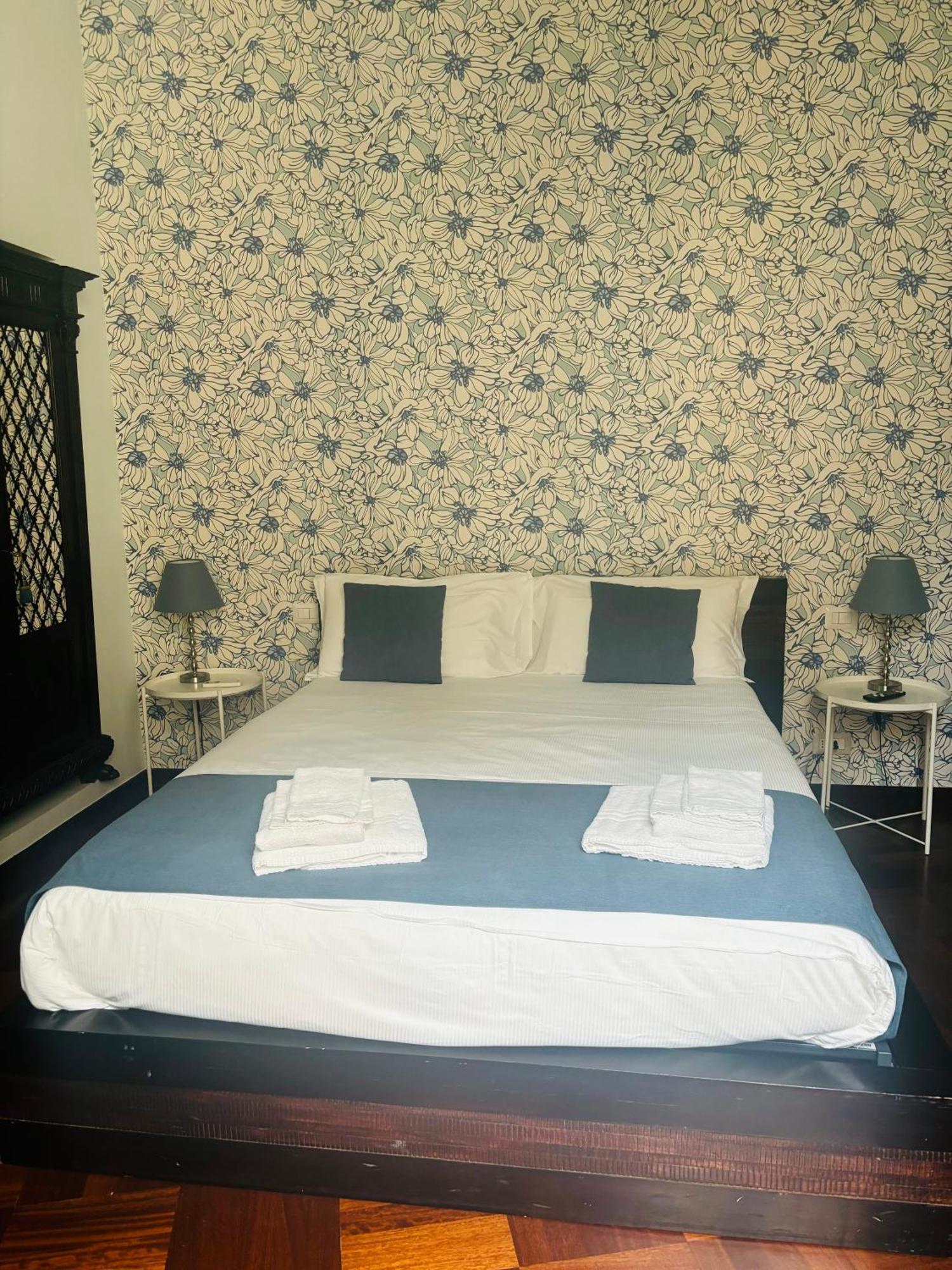 Folle Citta B&B เนเปิลส์ ภายนอก รูปภาพ